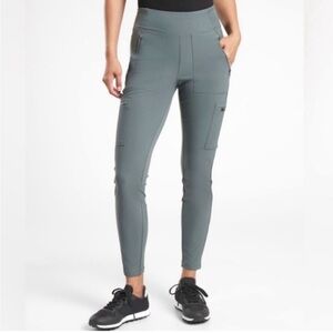Athleta - HEADLANDS HYBRID HIGH RISE CARGO LEGGING